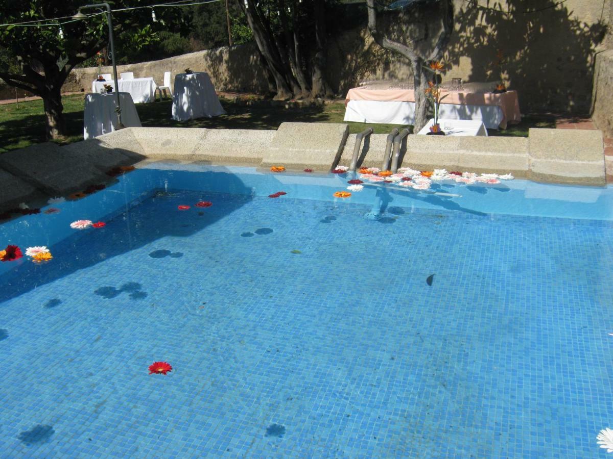 Hotel Masia Can Vive カブレラ・デ・マール エクステリア 写真
