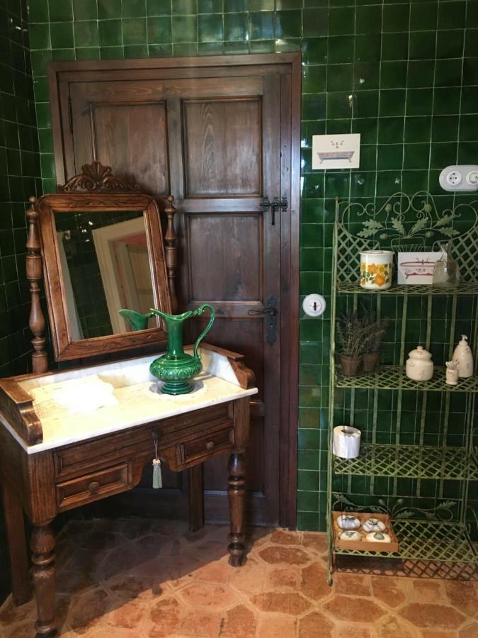 Hotel Masia Can Vive カブレラ・デ・マール エクステリア 写真